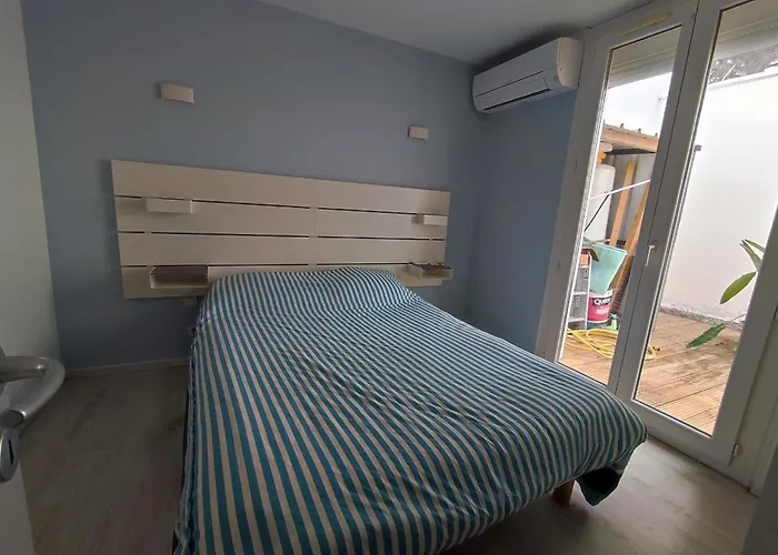 Βίλα Renovee A 150m De La Avec Climatisation - Fr-1-776-3